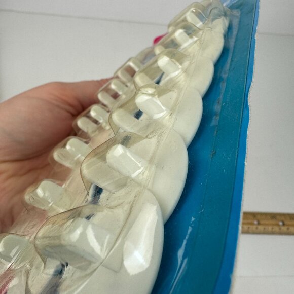 Vtg Sealed Baby 2 Prong Outlet Covers Plastic Hong Kong 12 in Pack White Prop - Picture 11 of 12